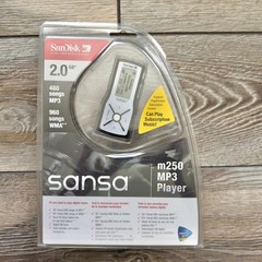 Sandisk Sansa m250 MP3 Music Player 2GB Black New Sealed