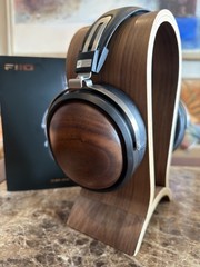 FIIO FT1 Closed Back Headphones With Dekoni Audio Ear pads. Perfect Condition.