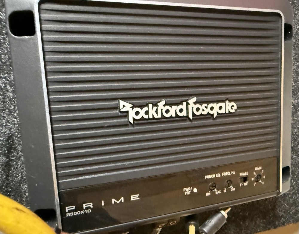 Rockford Fosgate R500X1D Prime 1 Channel Class D 10”JLAudio W0 Sub In Ported Box