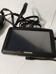 TomTom XL N14644 4.5″ Touchscreen Portable Automotive GPS Unit Navigation System