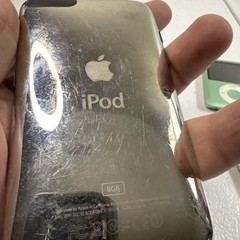 Apple iPod Lot Of 5 – 2x 32GB, 2x 8GB & 1. 4 GB – No Cords. SOLD AS IS