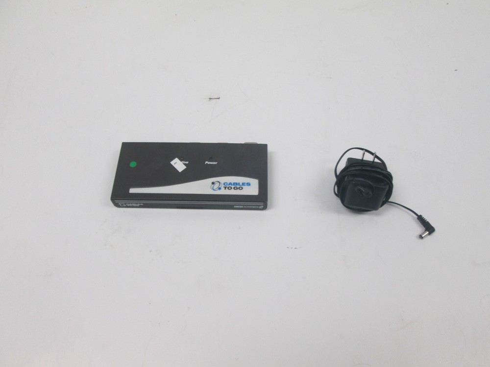 Cables ToGo 29550 2-Port UXGA Monitor Video Splitter Extender