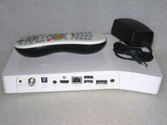 TiVo BOLT 500 GB DVR and Streaming Media Player – 4K UHD TCD849500