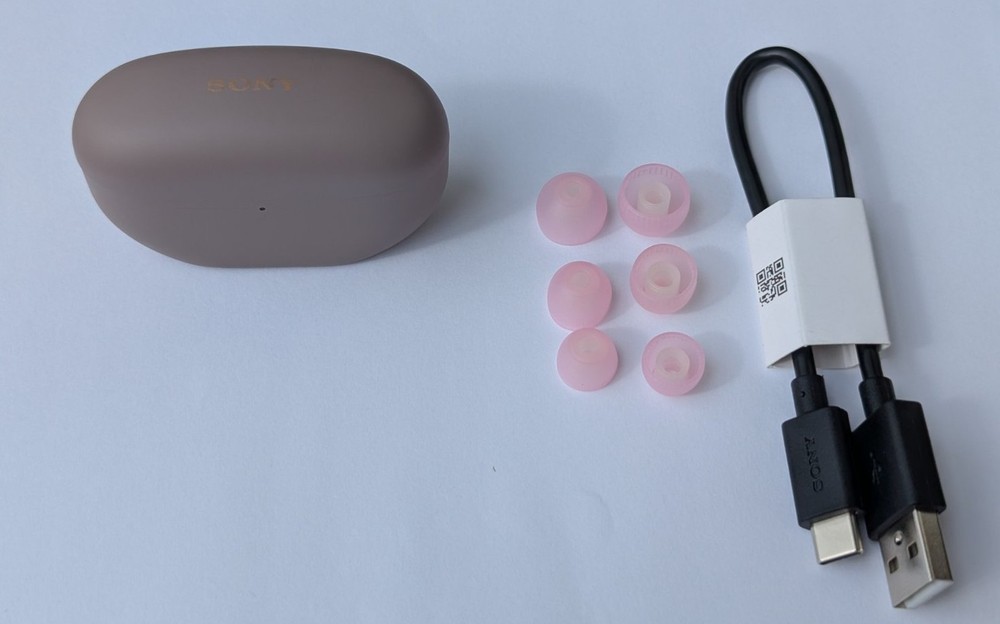 Sony WF-1000XM5 True Wireless Noise Cancelling Earbuds WF1000XM5 – Smoky Pink #E