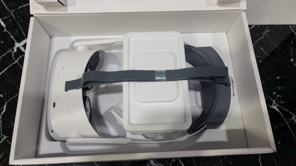 Pico Neo 3 Pro BUSINESS White A7H10 256Gb All-in-One Standalone VR Headset only