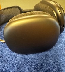 Apple AirPods Max Space Gray Lightning w/ WaterField Case + Max Stand