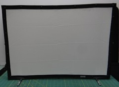 Da-Lite Fast-Fold Mini Projection Screen with Carrying Case 28″x19″ Screen Size