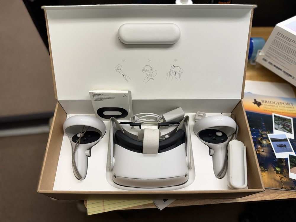 Oculus Meta Quest 2 VR Headset 128GB