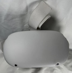 Oculus Quest 2 256GB All-in-one VR Headset – White Headset ONLY No Controllers