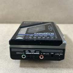 AIWA HS-J350 FM/AM Stereo Radio Cassette Walkman For Repair Rare Vintage