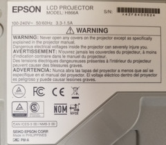 Epson PowerLite 980W 2,920 HOURS W/ POWERCORD AND REMOTE