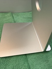 APPLE Standard base stand for Apple 27″ STUDIO DISPLAY A2525