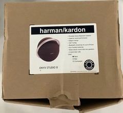 Harman Kardon Onyx Studio 8 Portable Bluetooth Speaker 50W AUX Black