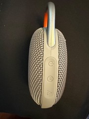 After Market of the Clip 5 Speaker