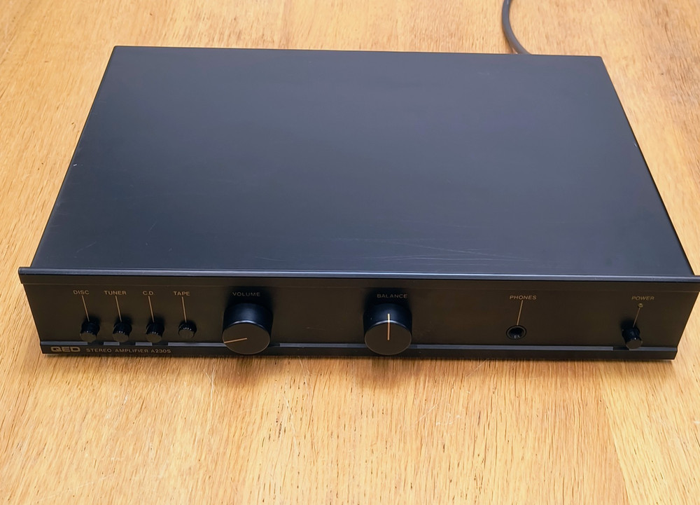 Retro QED A230S Stereo Integrated Amplifier Hi-Fi Separate Made In England