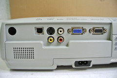 Epson EX30 H283A LCD Projector 223 Lamp Hours. NO REMOTE OR POWER CORD