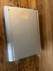 OLD SCHOOL !!Planet Audio TT2300 X 2channel Amp. Made In U.S.A