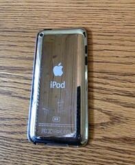 Apple iPod Touch 4th Generation 8GB