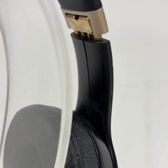 Beats Solo4 Wireless On-Ear Bluetooth Headphones Black Gold A3140