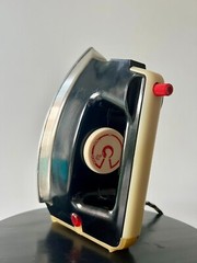 Vintage USSR Electric Iron – 1992, Soviet Era – Working condition!!!