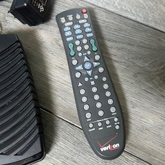 Motorola DCT700/US Standard Digital Cable TV Adapter Receiver w/ Adapter Remote
