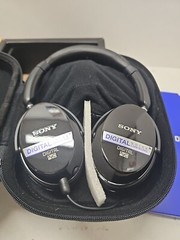 Sony Brand NEW MDR-NC500D Digital Noise Canceling Headphone (Black) (C)