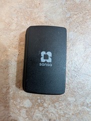 SanDisk Sansa Clip Zip Primetime Black (4 GB) Digital Media Player Needs Battery