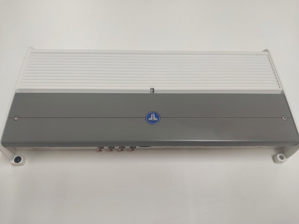 JL Audio M800/8v2 8 Channel 800W Marine Amplifier
