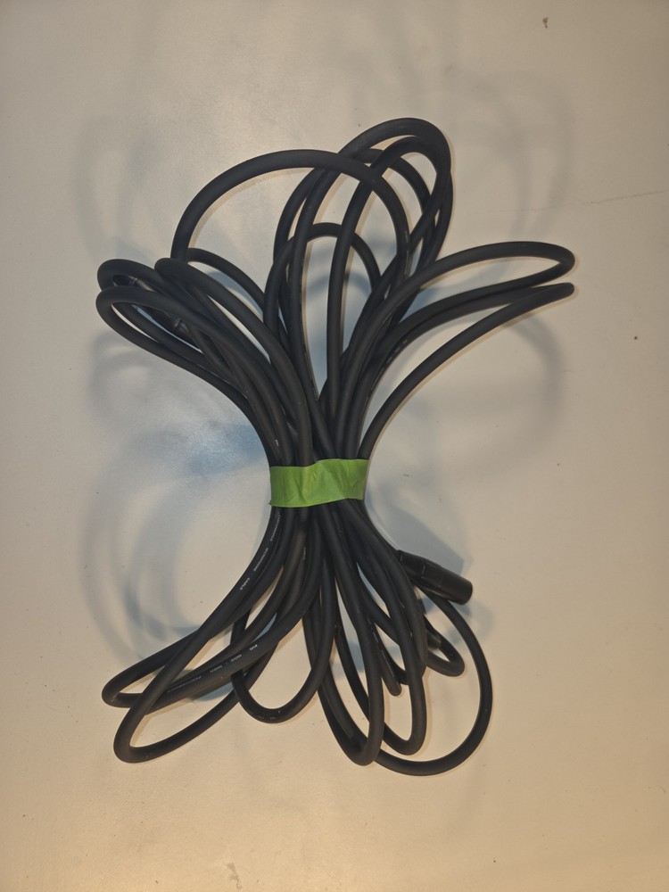 Pig Hog 30′ XLR Audio Cable