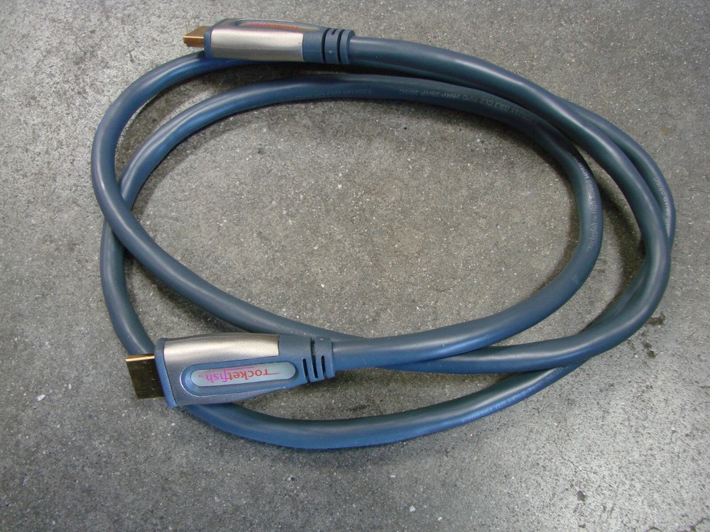 Rocketfish 24k Gold Plated HD High Speed HDMI Cable High Quality 8 ft