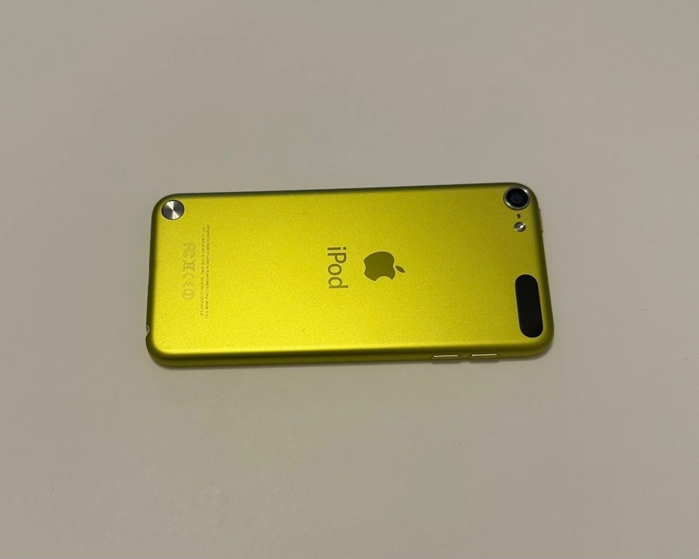 Apple iPod Touch 5th Generation – Used – Tested – All Colors – 16GB 32GB 64GB