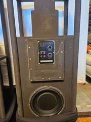 Vandersteen Model 2ce speakers with stands, READ DESCRIPTION BEFORE PURCHASE