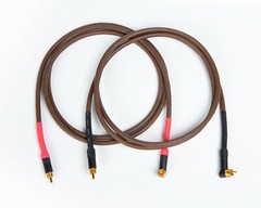 Belden 8402, 3502ABAU to Angle 3502ABAU Black Gold HI-FI RCA Interconnect Cable.