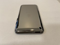 Apple iPod Touch 4th Generation Black (32 GB) (NEW, OPEN BOX)