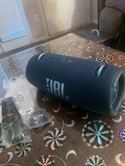 Jbl extreme 3 bluetoot speaker blue color