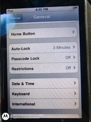 Apple iPod Touch 2nd Generation A1288 8GB – (MC086LL/A) FULLY FUNCTIONAL