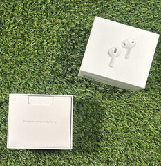 Apple AirPods (3rd Generation) White In-Ear Wireless Bluetooth Earbuds w/ Mic