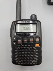 ICOM IC-R5 Wideband Scanner Receiver 0.15-1310MHz NO GAPS JP. antenna inluded