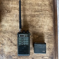 Vtg Icom IC-2AT Handheld Transceiver w/IC-BP4 Battery Pack-For Parts Or Repair