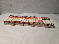 Lot 10 ITT/Lindal Electronic Tubes w BOXES 6CA4, 17GK8, 17CU5, 25BK5, 30CW5 ETC