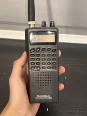 RadioShack PRO-89 Handheld Race Scanner VHF/UHF 200-Channel Analog NOAA Working