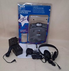 RCA 1997 Portable CD Player Car Adapter Kit Vintage RP-2010 B Compact Disc NEW