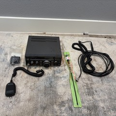 Icom IC-725 HF Ham Radio Transceiver With Extras Untested