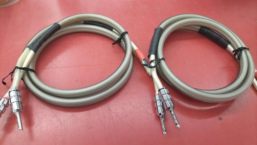 QED X-TUBE XT400 1.2M Speaker Cable Pair