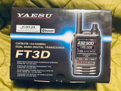 Yaesu FT3D Digital C4FM, UHF, VHF Transceiver Radio, Antenna, Charger, Manual
