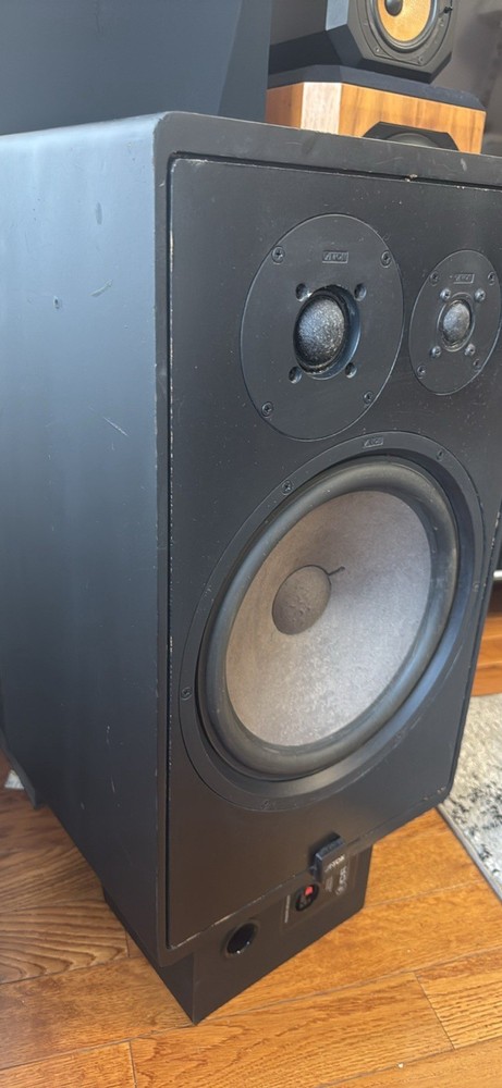 Canton Quinto 540 Bookshelf Speakers Wired 2.0 Channel Black Rectangular