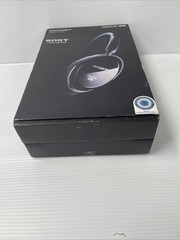SONY Noise Cancelling Headphones MDR-NC500D-Fast Ship