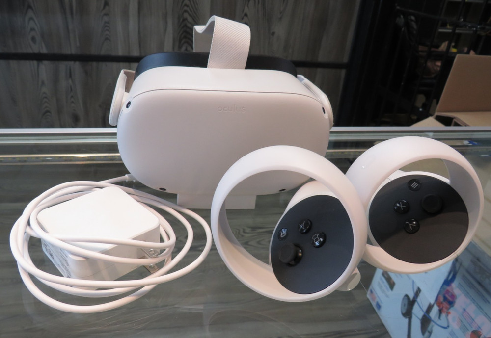 Meta Quest 2 128GB Standalone All-in-One VR Headset KW49CM