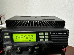 Icom IC-V8000 70W 2 Meter FM Radio