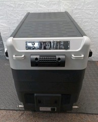 Vevor Portable Car Refrigerator 12Volt 50L/52.8QT Dual Zone Portable Freezer